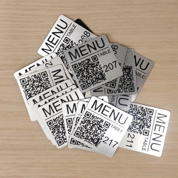 QR-меню з металу на стіл закладу. Виготовлення табличок із куар-кодом на стіл дверей стіну 1864048640 фото