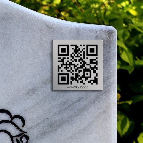 QR-код на меморіальну дошку 2358121750 фото